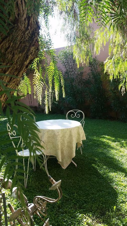 Aumes Sweet Home Chambre D'Hotes Exterior foto